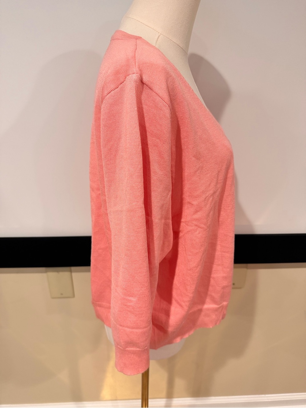 Pink Ribbed Tie-Front Crop Top - Picture 3 of 6